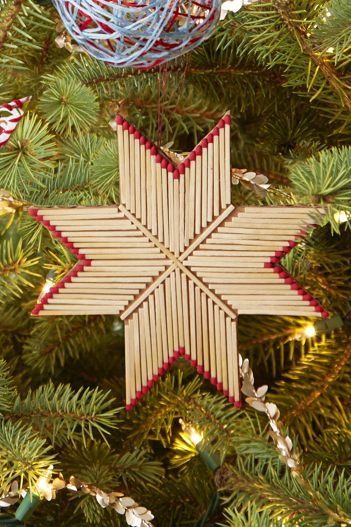 diy-matchstick-star-christmas-ornament-1537803600